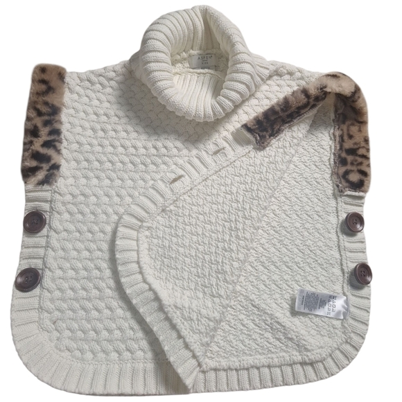 Aspen Kids Ivory Turtle Neck Sweater Vest Poncho Size 5/6years - Picture 6 of 6